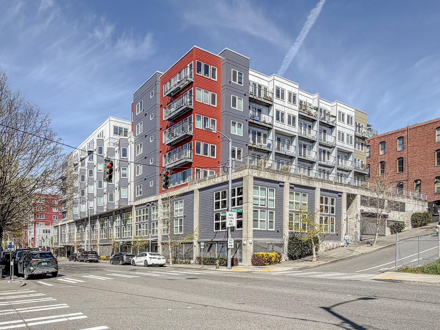 Seattle Condo: 2440 Western Ave #408