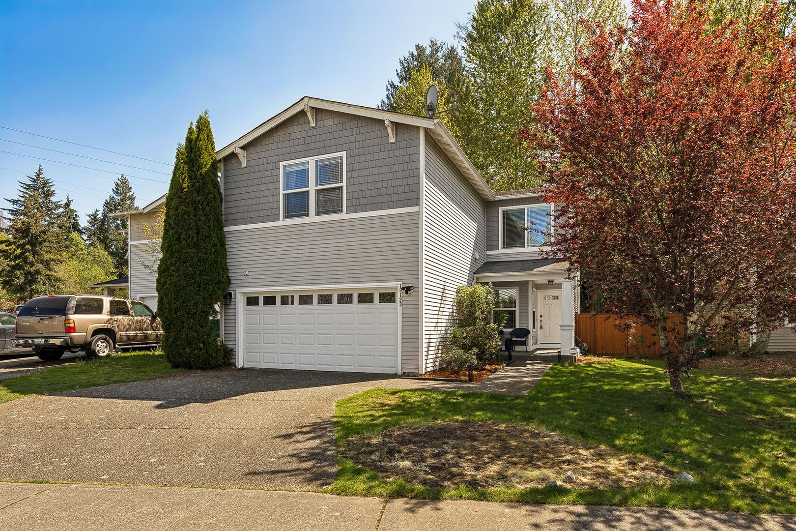 Bothell House: 19123 14th Dr SE