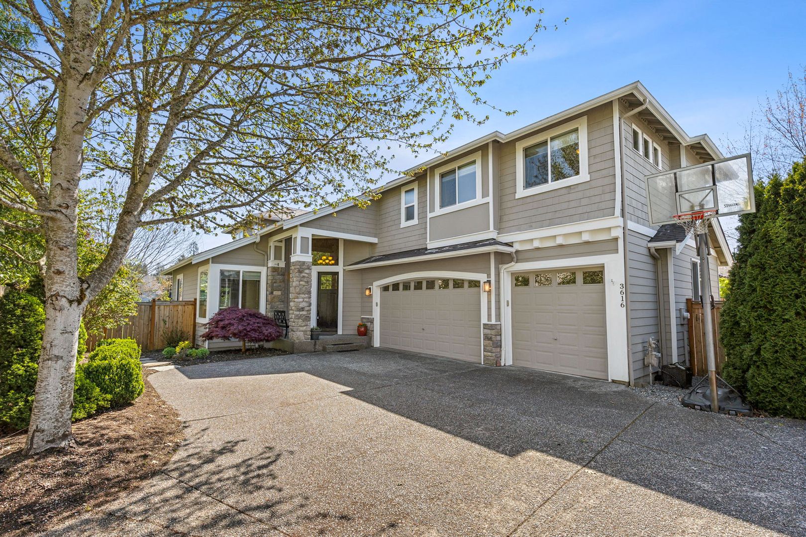 Bothell House: 3616 222nd PL SE