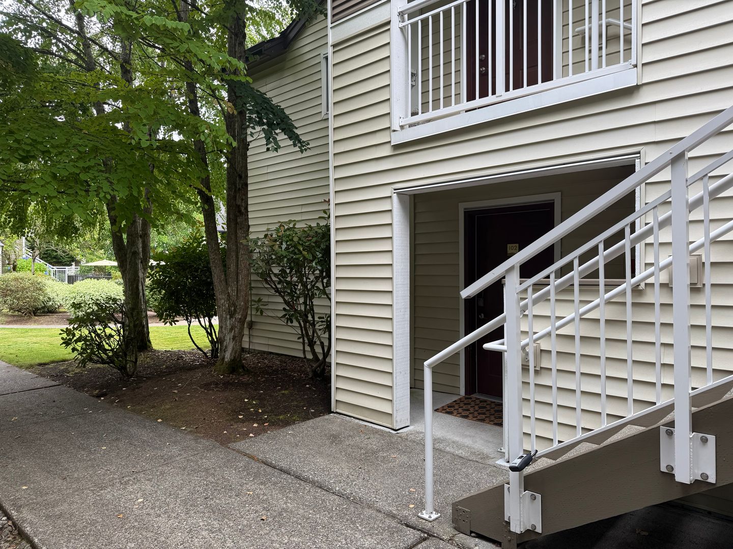 Mukilteo Condo: 12303 Harbour Pointe Blvd, #EE 102