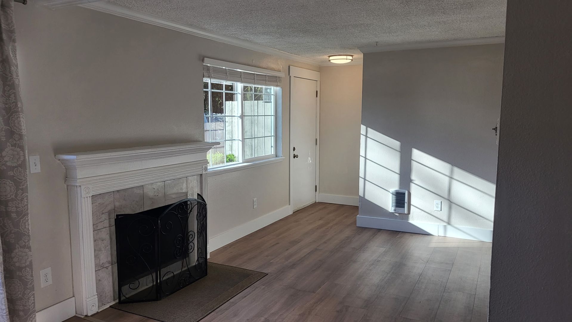 Auburn Apartment: 2413 N St NE