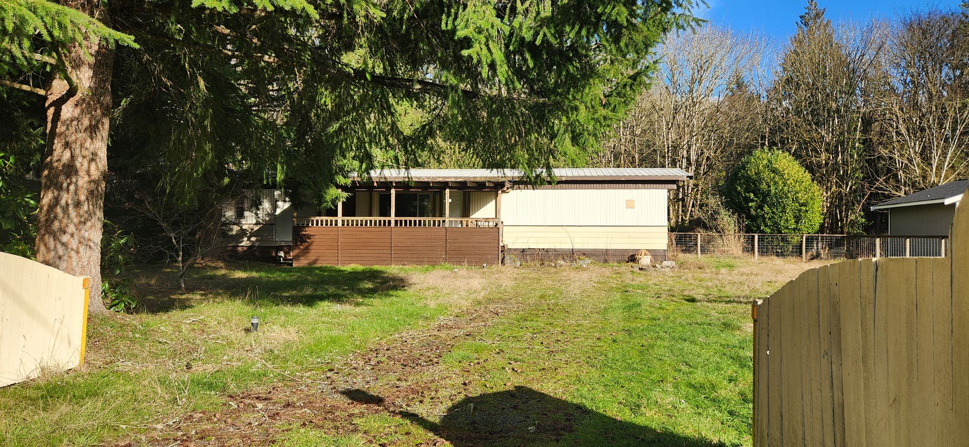 Lake Stevens House: 14823 43rd Pl NE