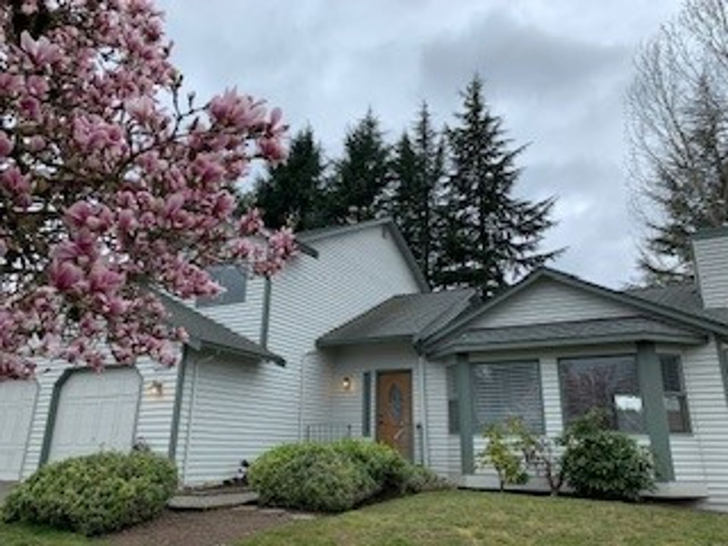 Woodinville House: 12526 NE 166th St