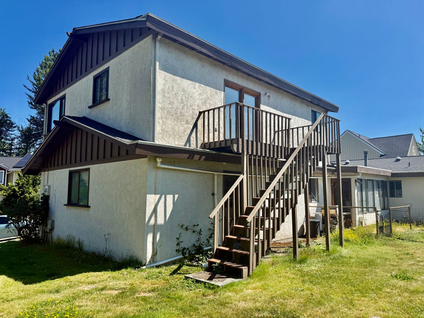 Lynnwood Multiplex: 3328 B 165th Pl SW