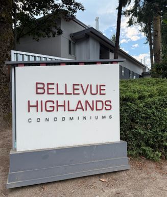 $500-off 1-month's rent! 1 Bed / 1 Bath Bellevue condo $1,795/month – photo 1