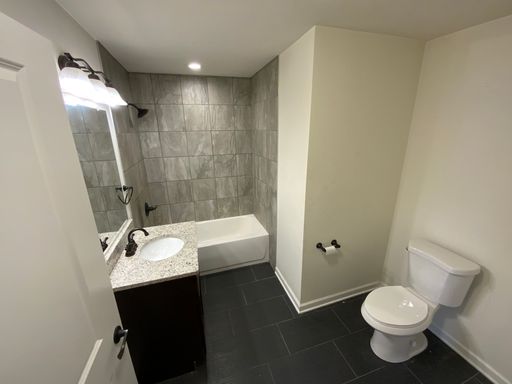 Listing photo thumbnail