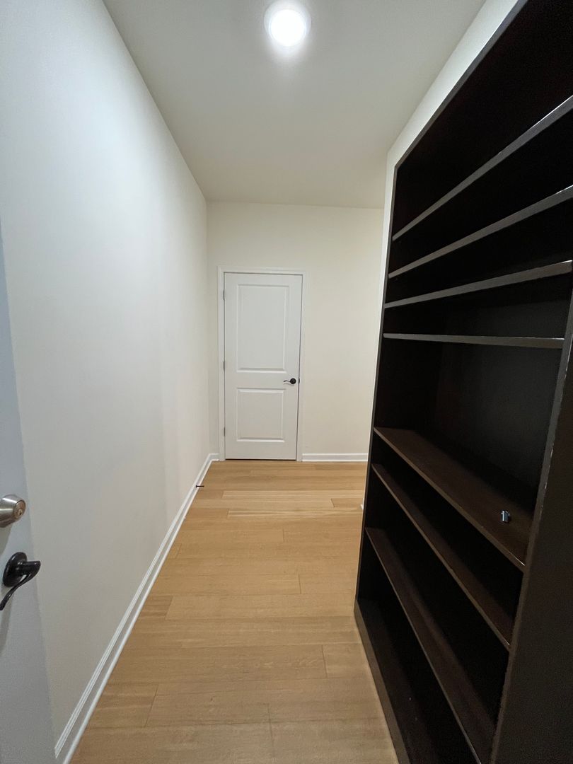 Albany Apartment: 99 Pine Street