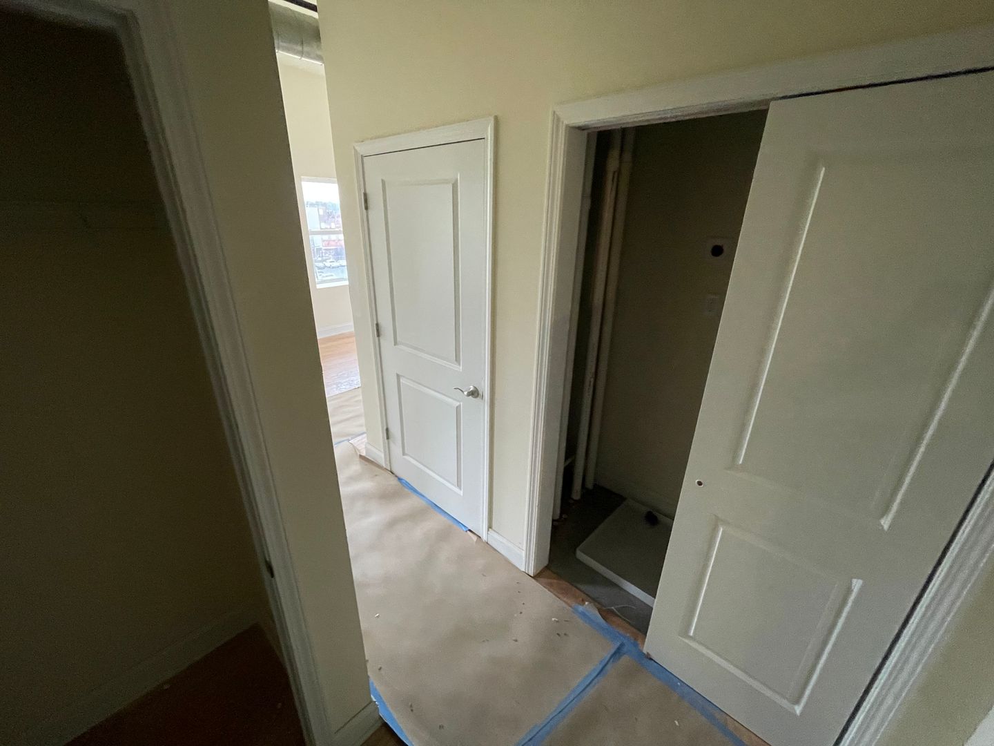Albany Apartment: 883 Broadway