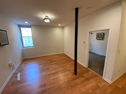 Listing photo thumbnail