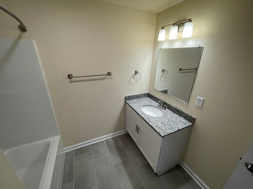 Listing photo thumbnail