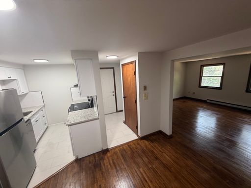 Listing photo thumbnail