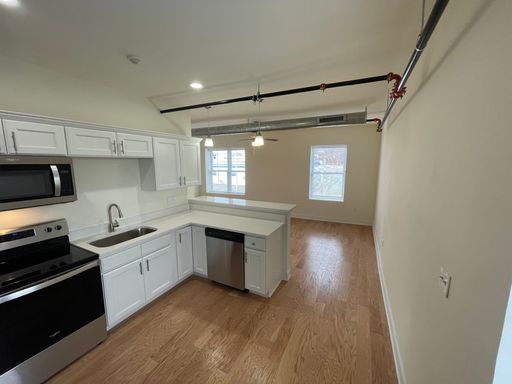 883 Broadway - Apt 201, Apt 201, Albany, NY 12207