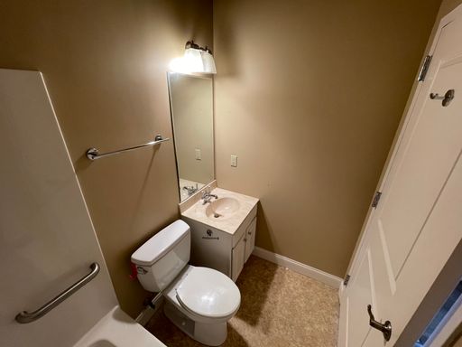 Listing photo thumbnail