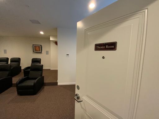 Listing photo thumbnail