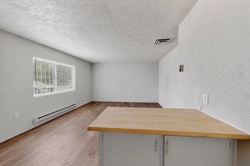 5817 Central Avenue NW - Unit 06, Albuquerque, NM 87105