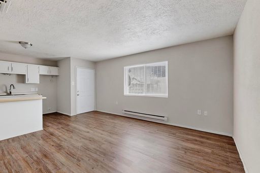 5817 Central Avenue NW - Unit 06, Albuquerque, NM 87105
