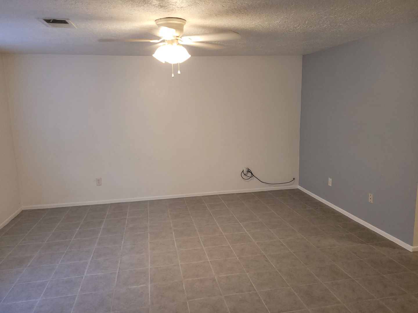 Albuquerque Apartment: 8401 Marquette Ave NE