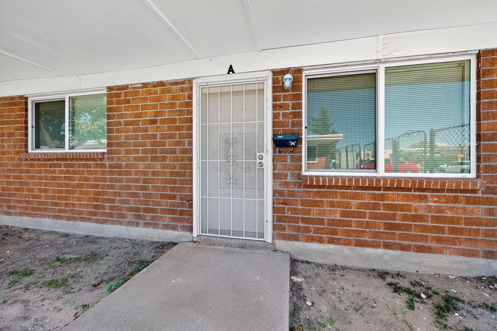 Albuquerque Apartment: 540 Cardenas Dr SE