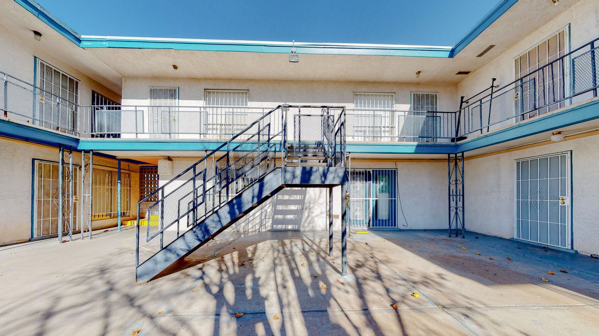 Albuquerque Apartment: 2121 Gold Ave SE