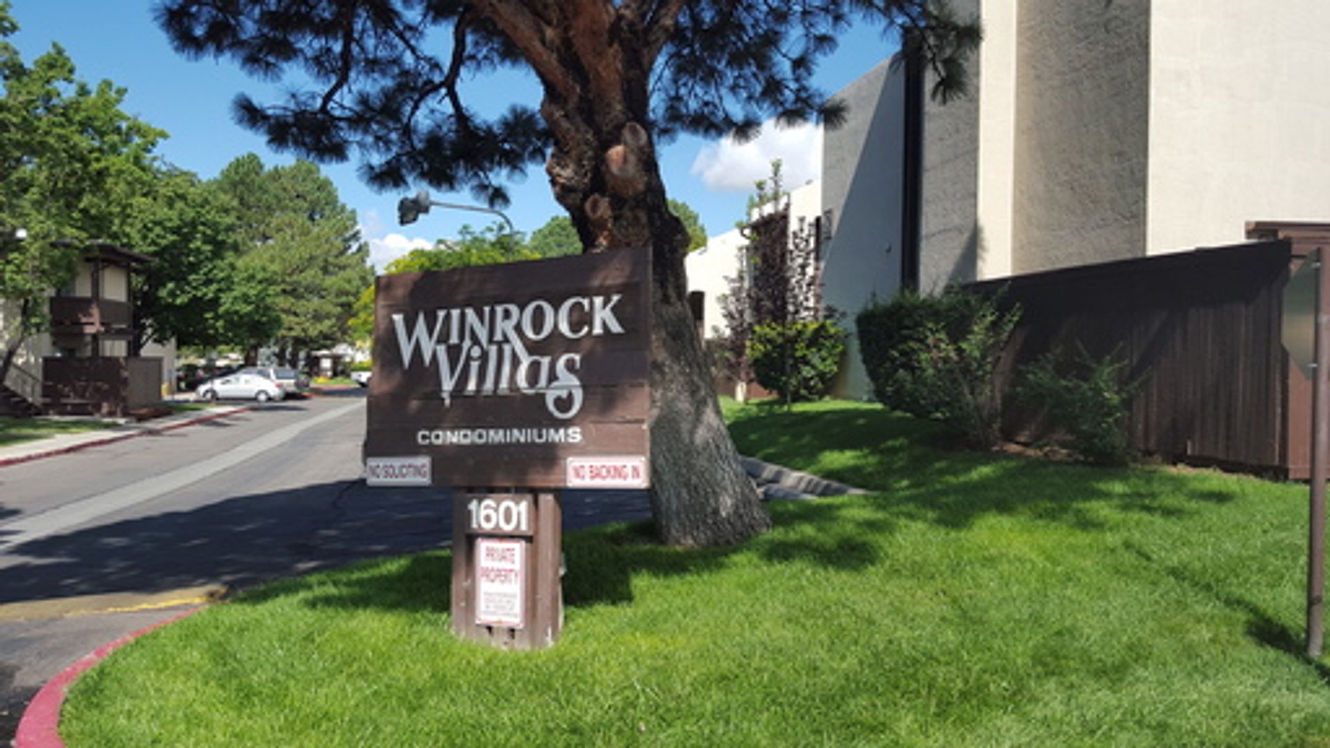 Albuquerque Condo: 1601 Pennsylvania Avenue NE Unit X9