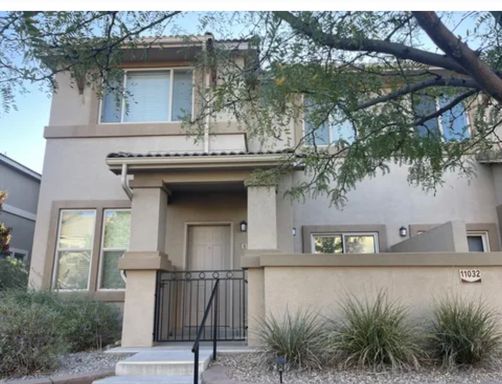 NE 3/Bd 3/Ba 2story 2/CG TH Gated Community – photo 1