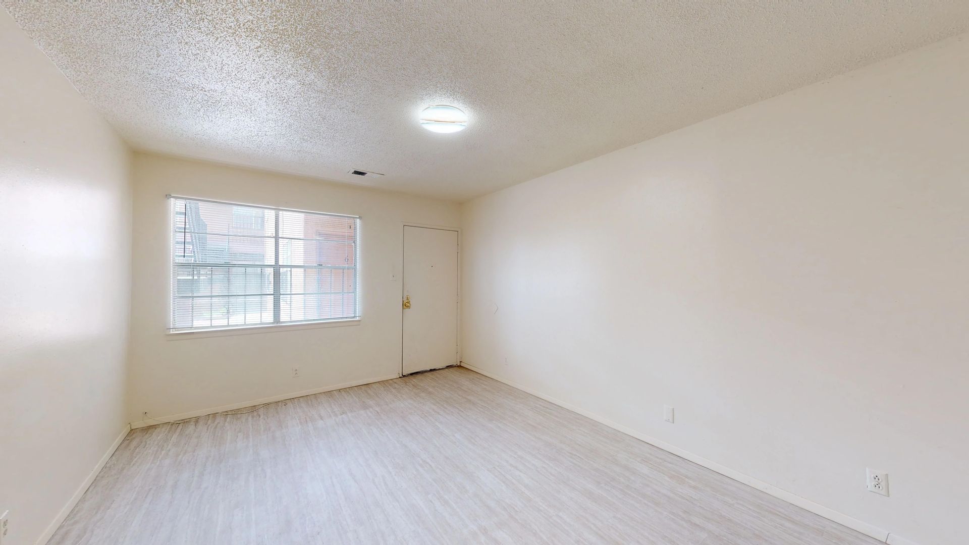 Albuquerque Apartment: 419 Vassar Dr SE