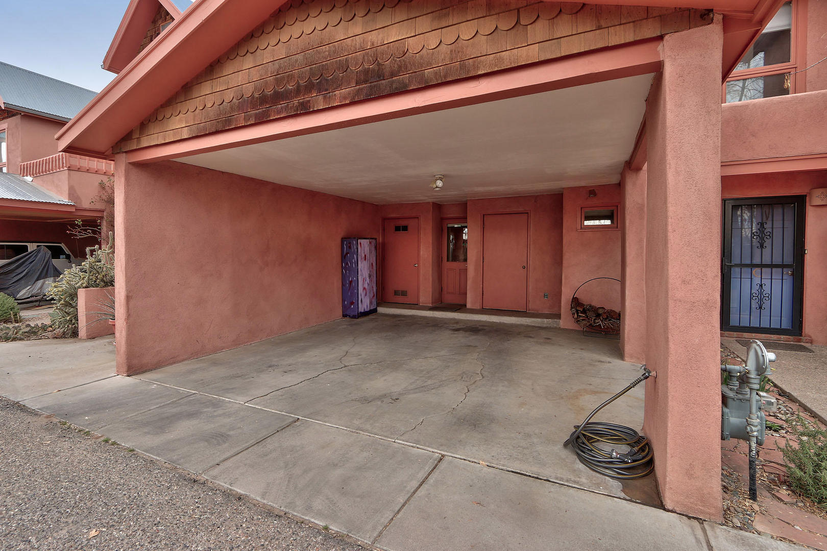 ALBUQUERQUE House: 210 D SAN PASQUALE AVENUE NW