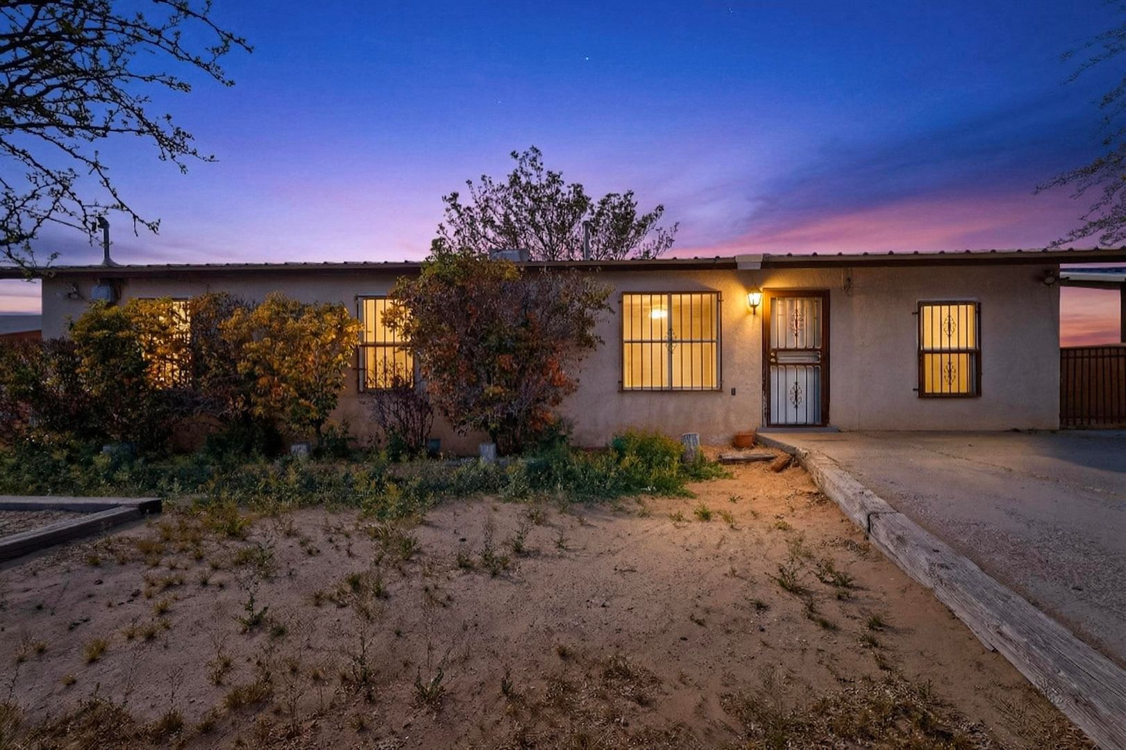 Albuquerque House: 5508 Cleo Road SW