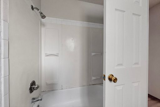 5817 Central Avenue NW - Unit 06, Albuquerque, NM 87105