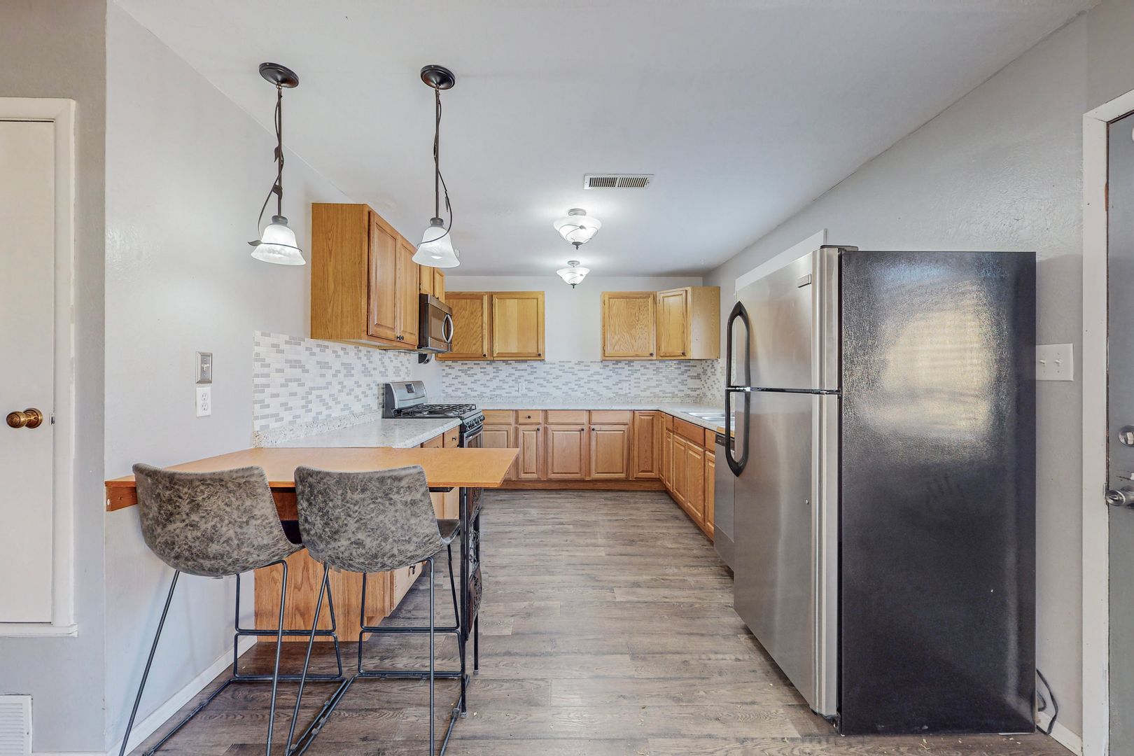 Albuquerque Apartment: 2830 Floral Rd NW