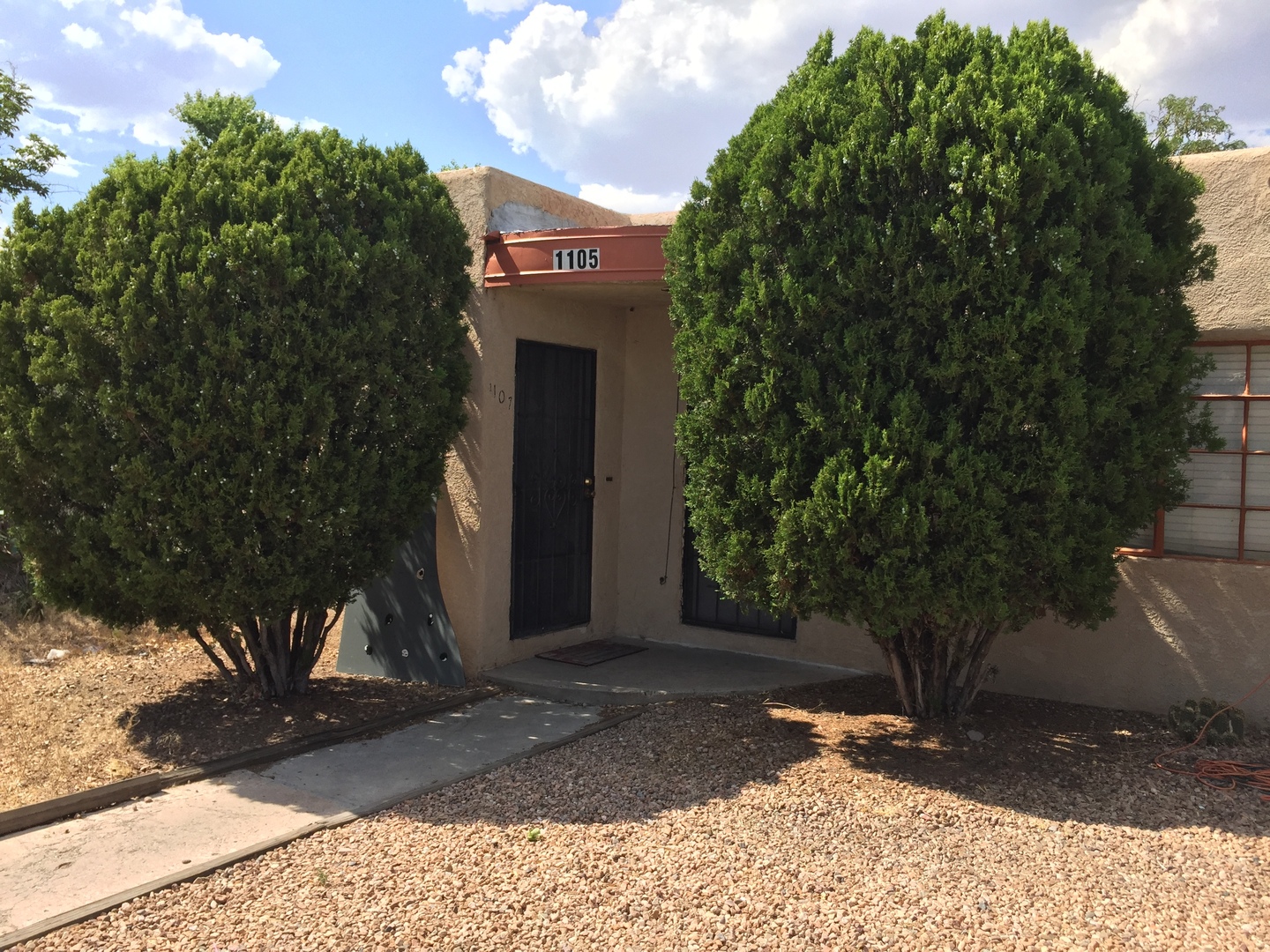 Albuquerque Apartment: 1105 - 1107 Lead Avenue SW