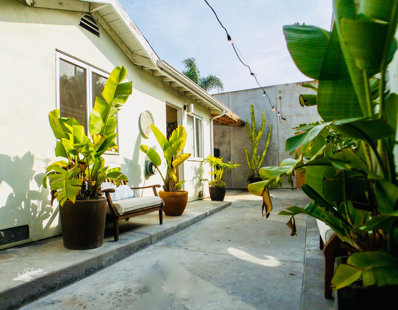 Venice Apartment: 412-414 Westminster Ave