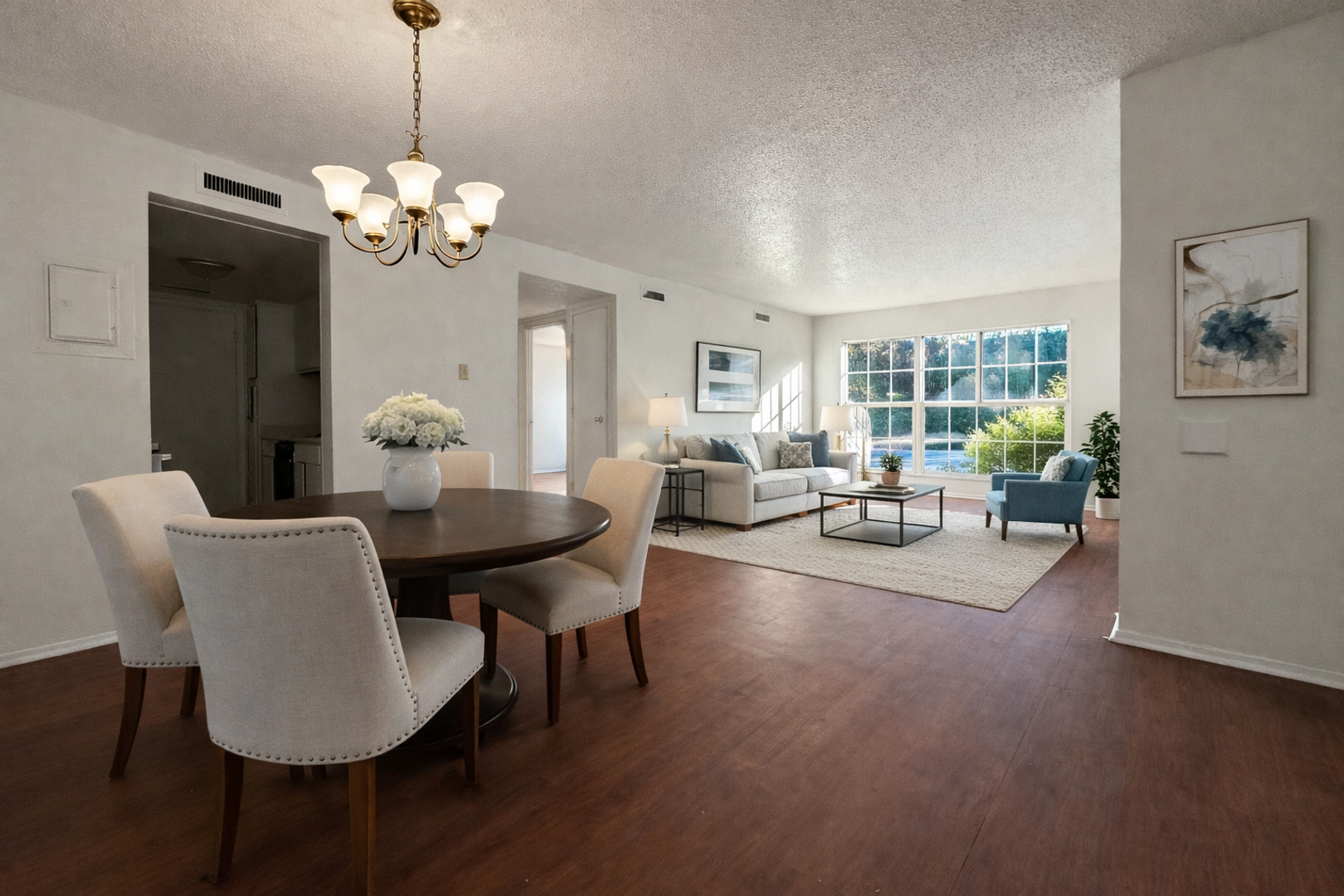 Mobile Apartment: 651 Azalea Rd