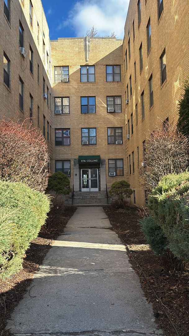 Hartford Apartment: 276 Collins Street