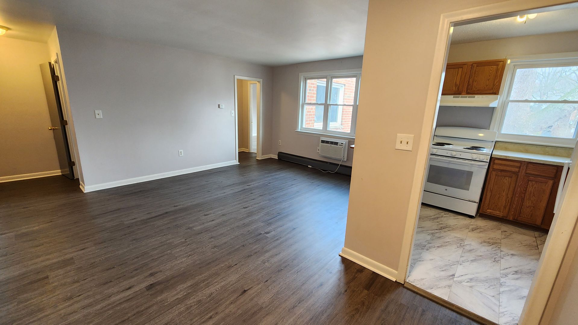 West Hartford Apartment: 41 West Beacon