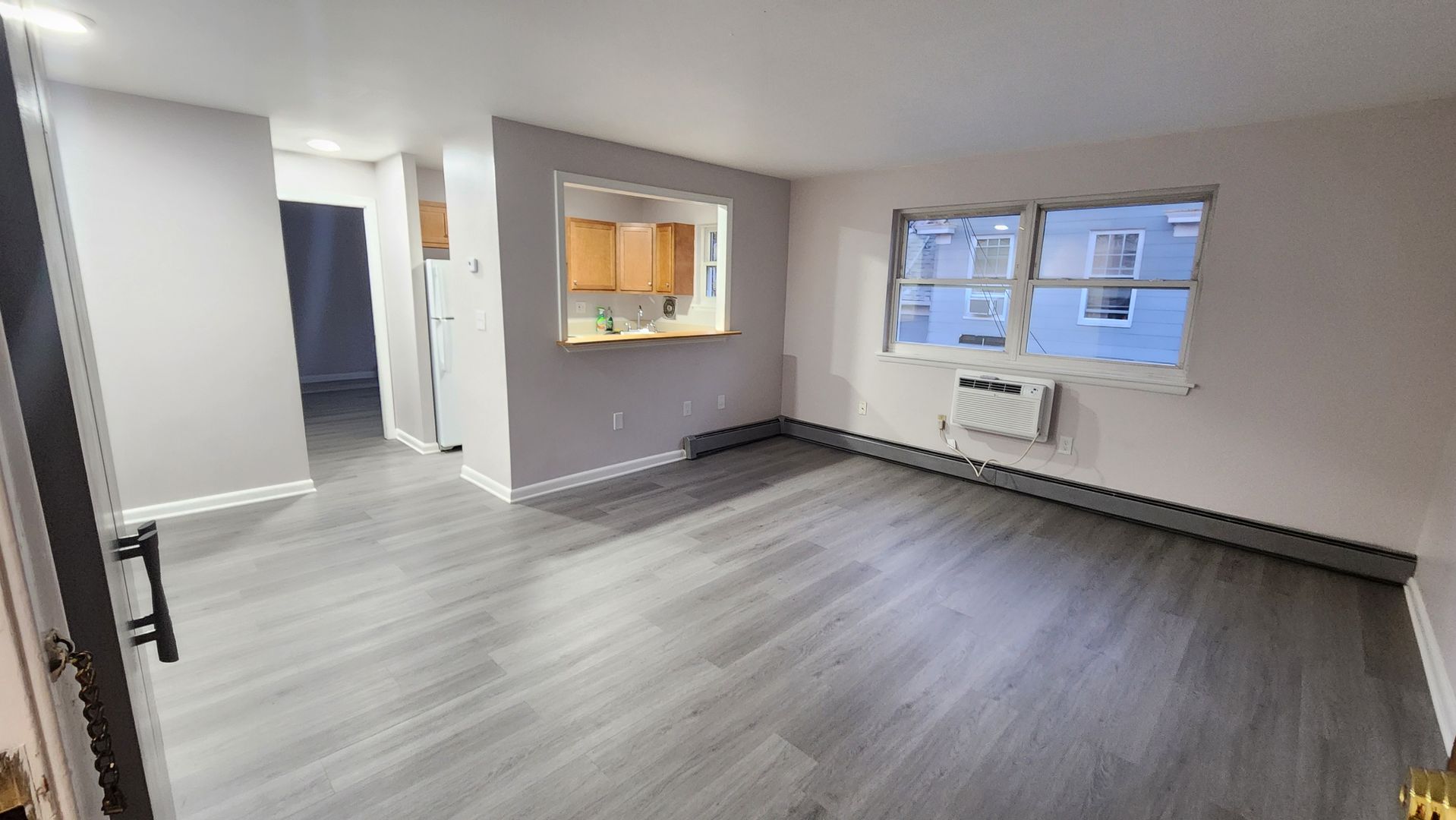 West Hartford Apartment: 1062 Blvd