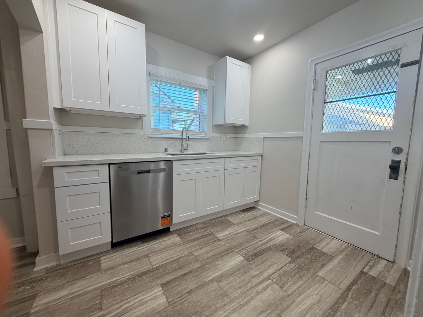 153 18th Ave 2 of 12