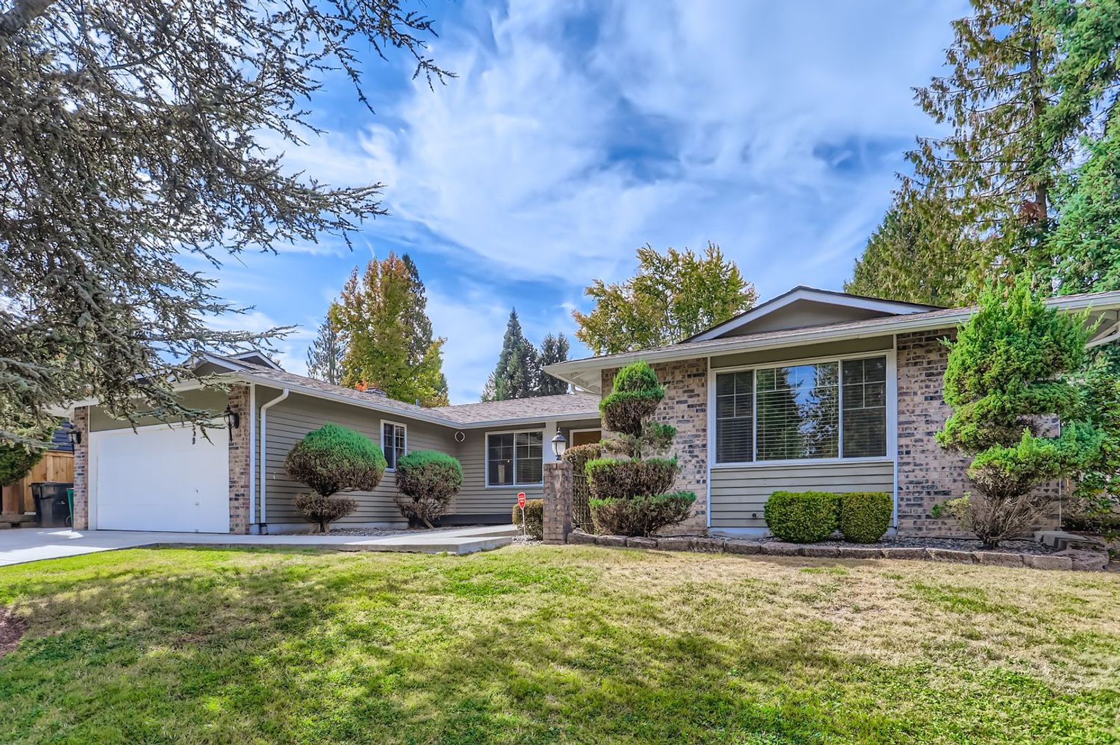 Redmond House: 6715 149th Ave NE
