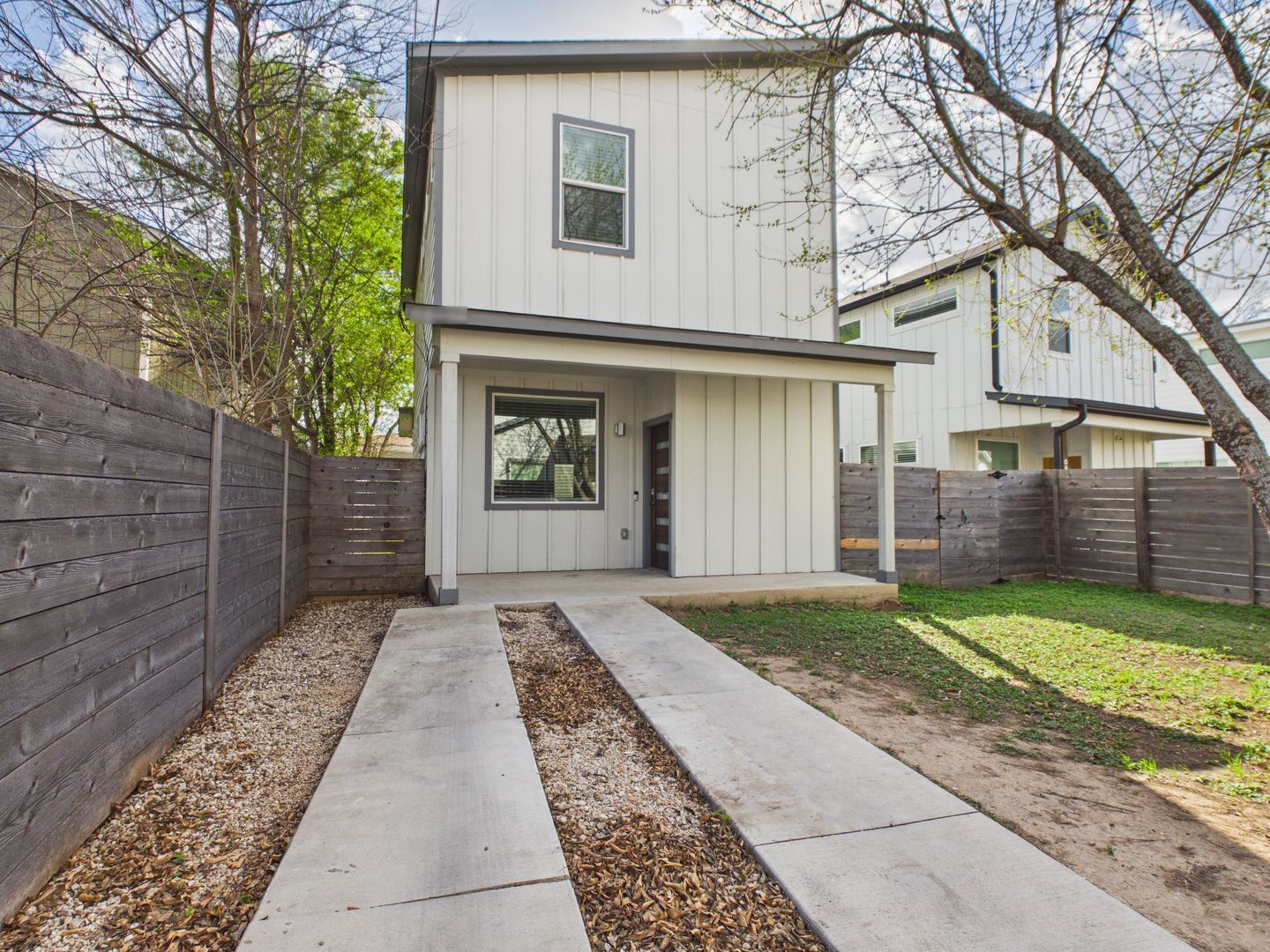 Austin Townhome: 6815 Porter St