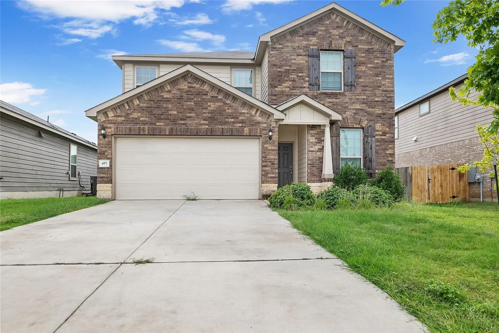 Jarrell House: 457 Bedford Falls Ln, , TX