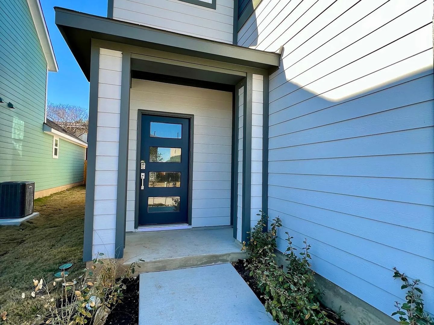 Austin House: 15502 Ellinger Dr