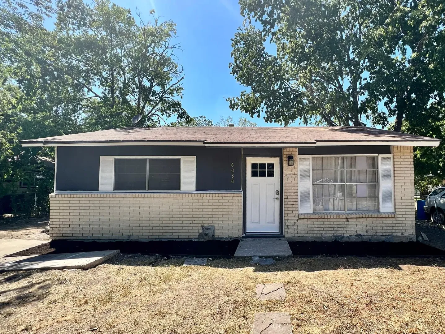 Austin House: 6030 Bluebell Circle