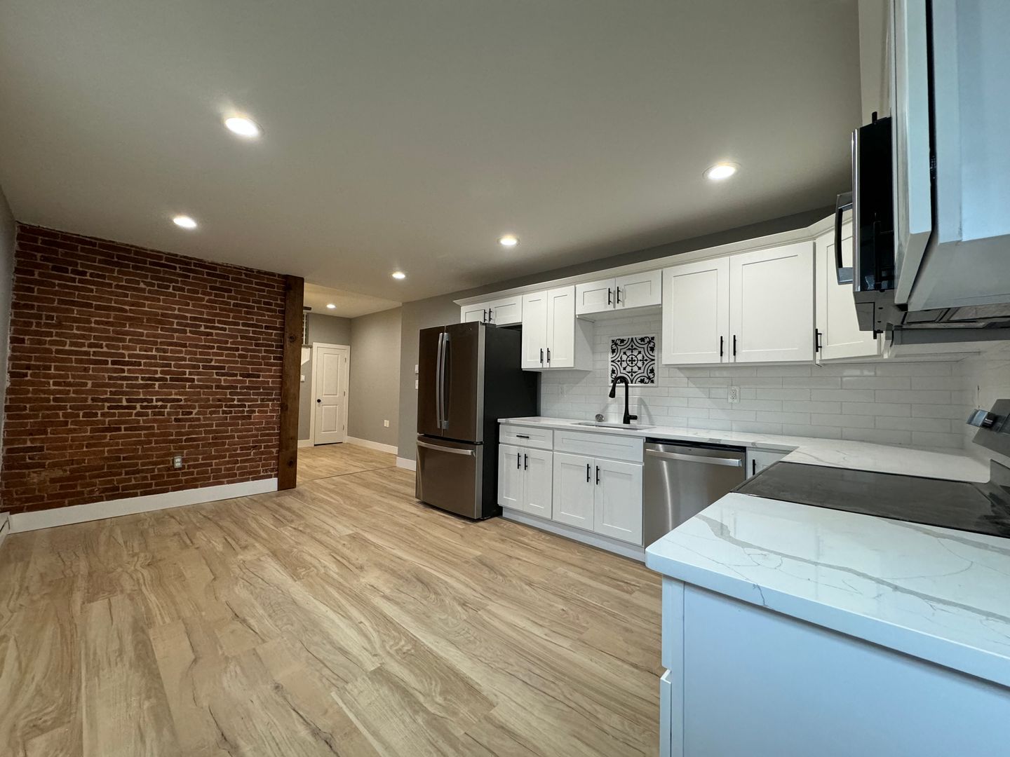 Emmaus Apartment: 415 Chestnut Street