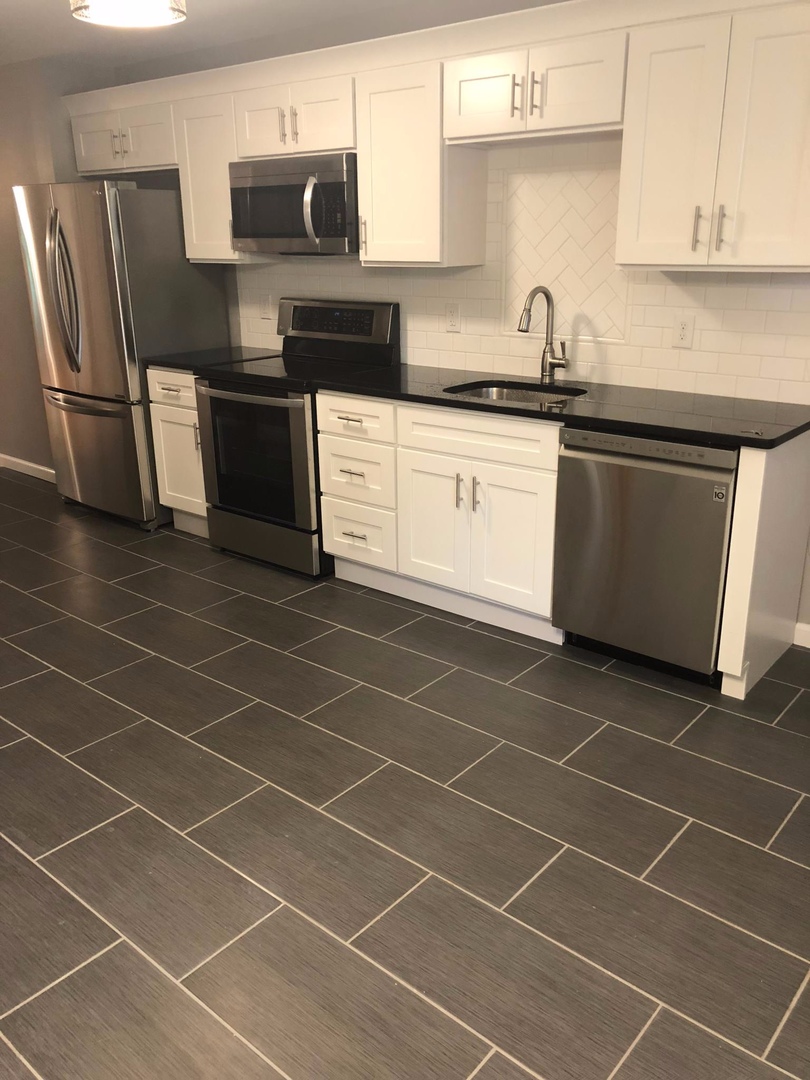 Emmaus House: 935 Broad Street