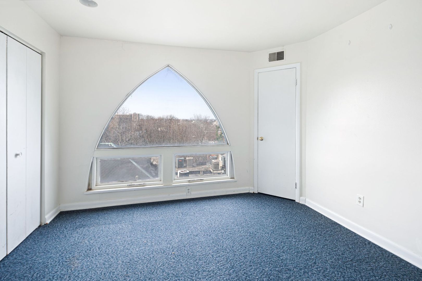 Philadelphia Apartment: 3801-13 Spring Garden St