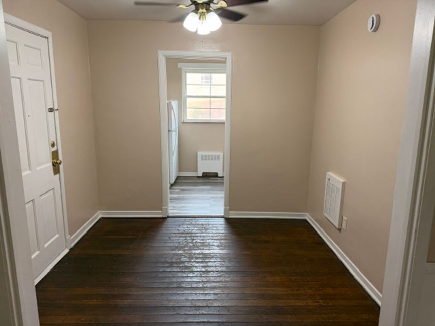 Mansfield Apartment: 141 W 2nd St.