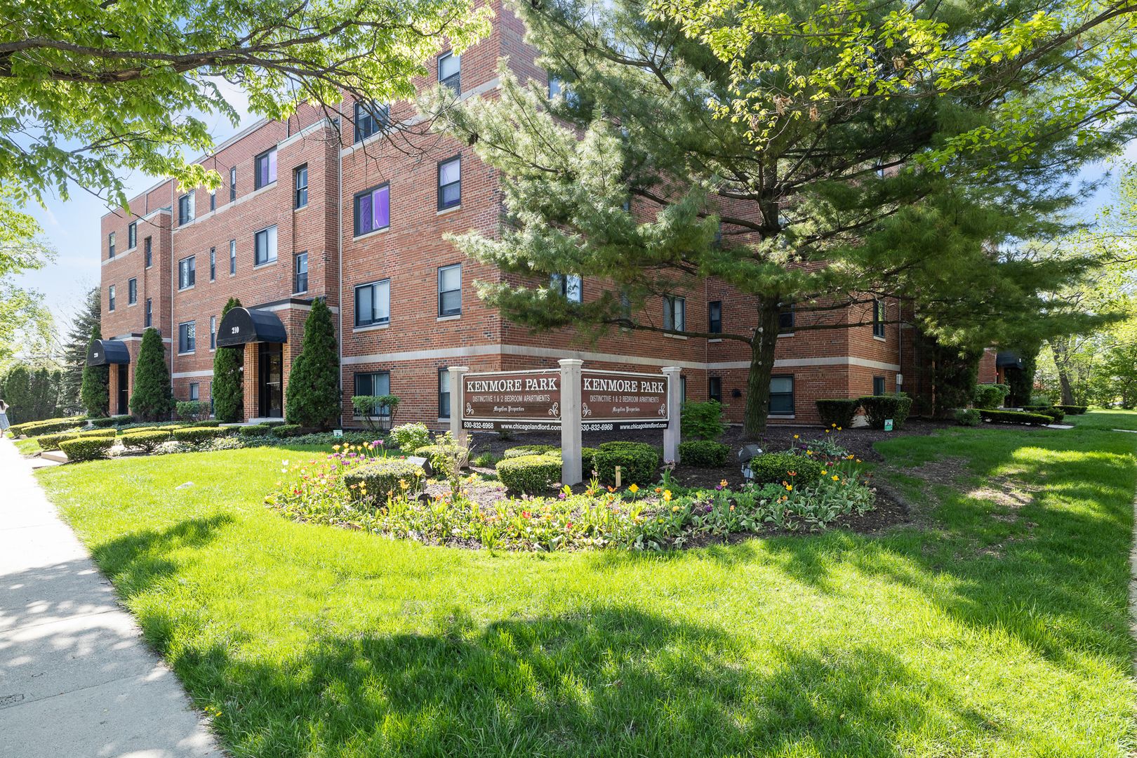 Elmhurst Apartment: 119 S. Kenmore Avenue