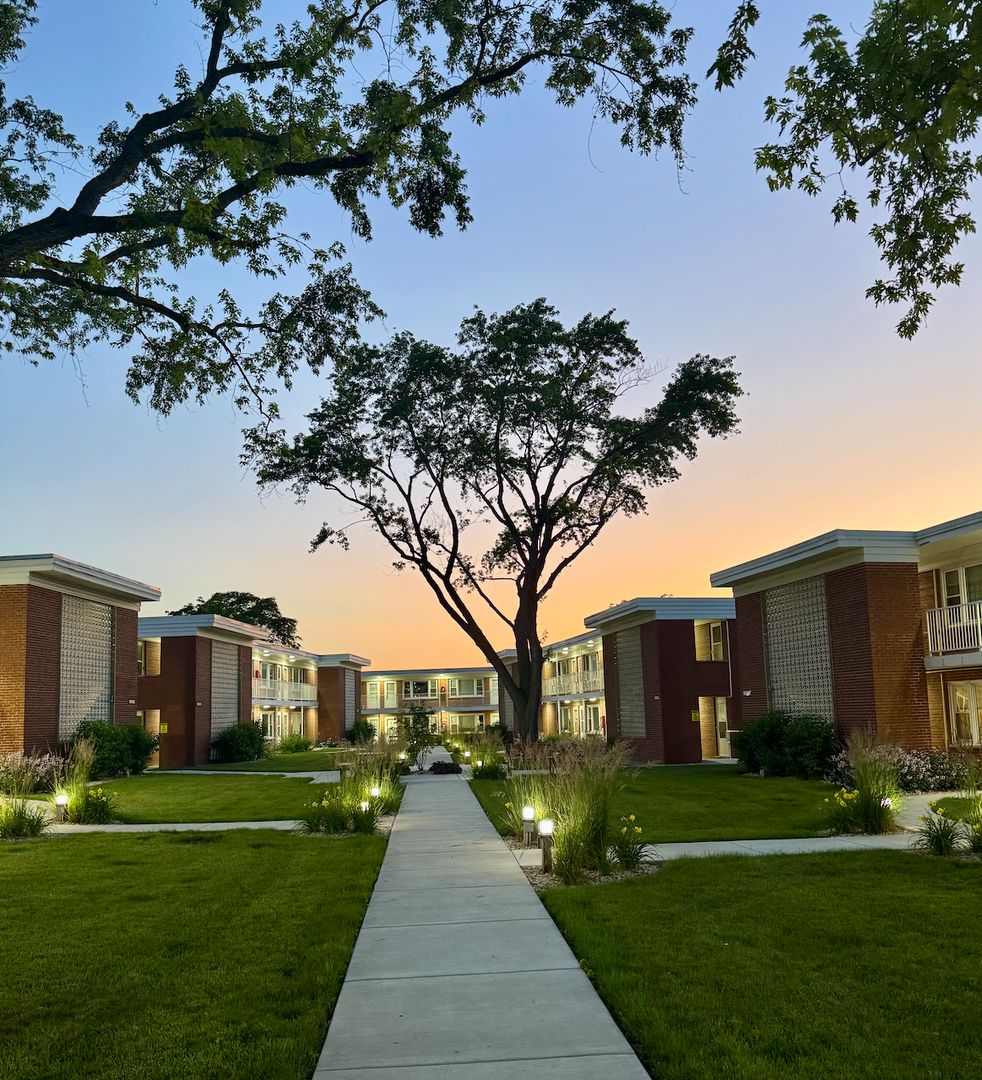 Wheaton Apartment: 900B Crescent Street