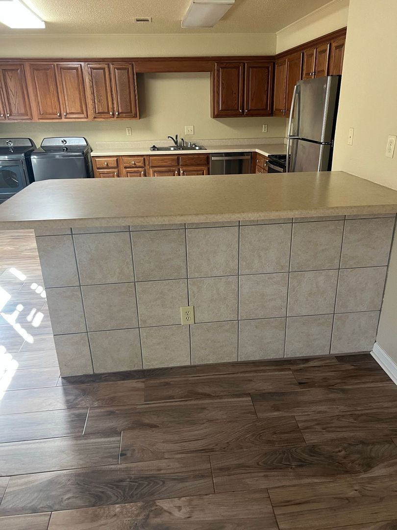 Jonesboro Apartment: 101 Holmes Rd.