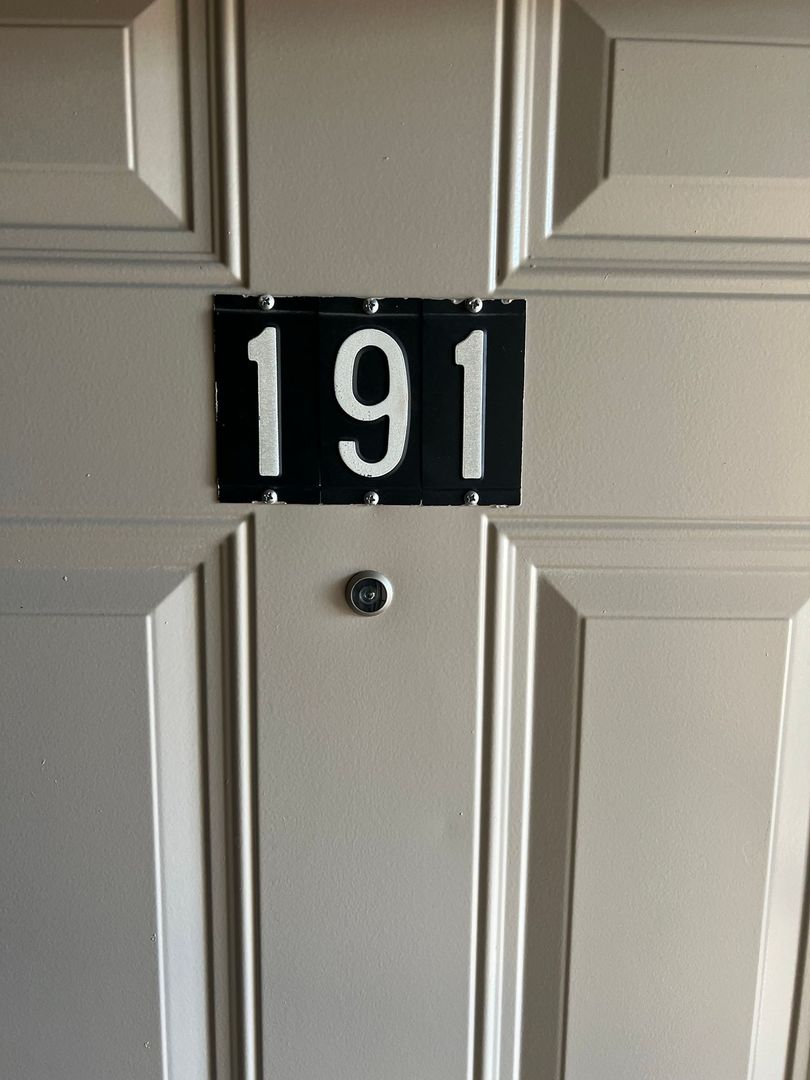 Jonesboro Apartment: 5930 Rees Rd